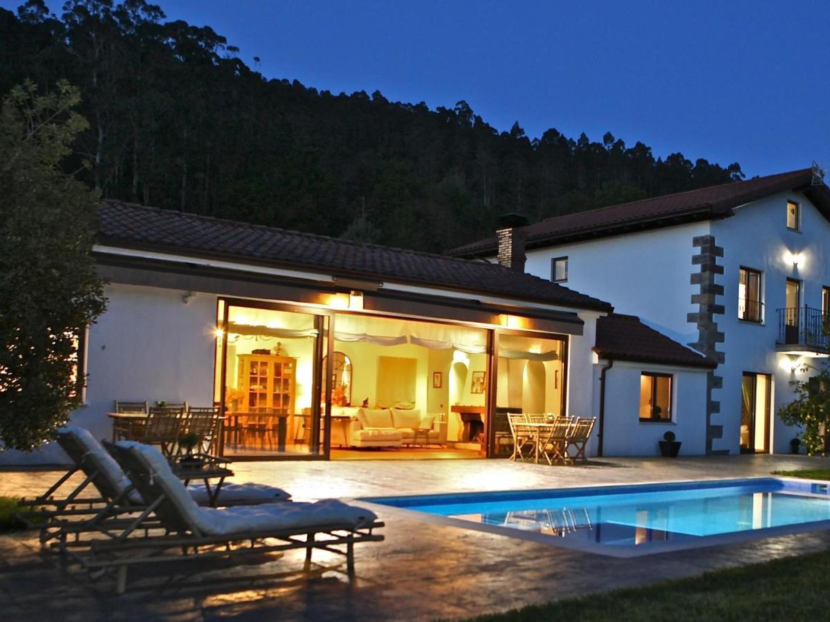 Impresionante Villa Entre Mar Y Montana La Cavada 외부 사진